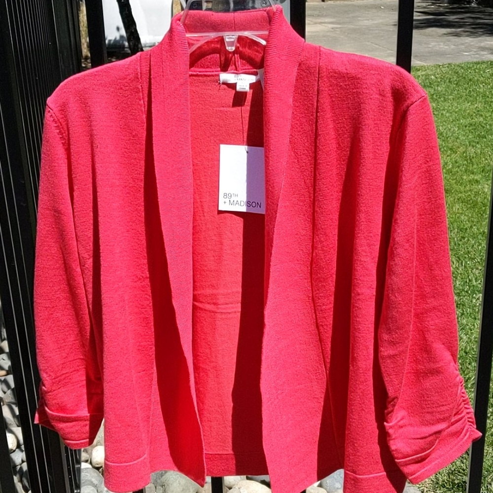 NWT!! 89th & Madison bolero jacket Size M